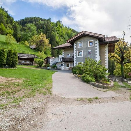 Schildhof Ebion Schildhofsuite San Leonardo in Passiria Exterior foto